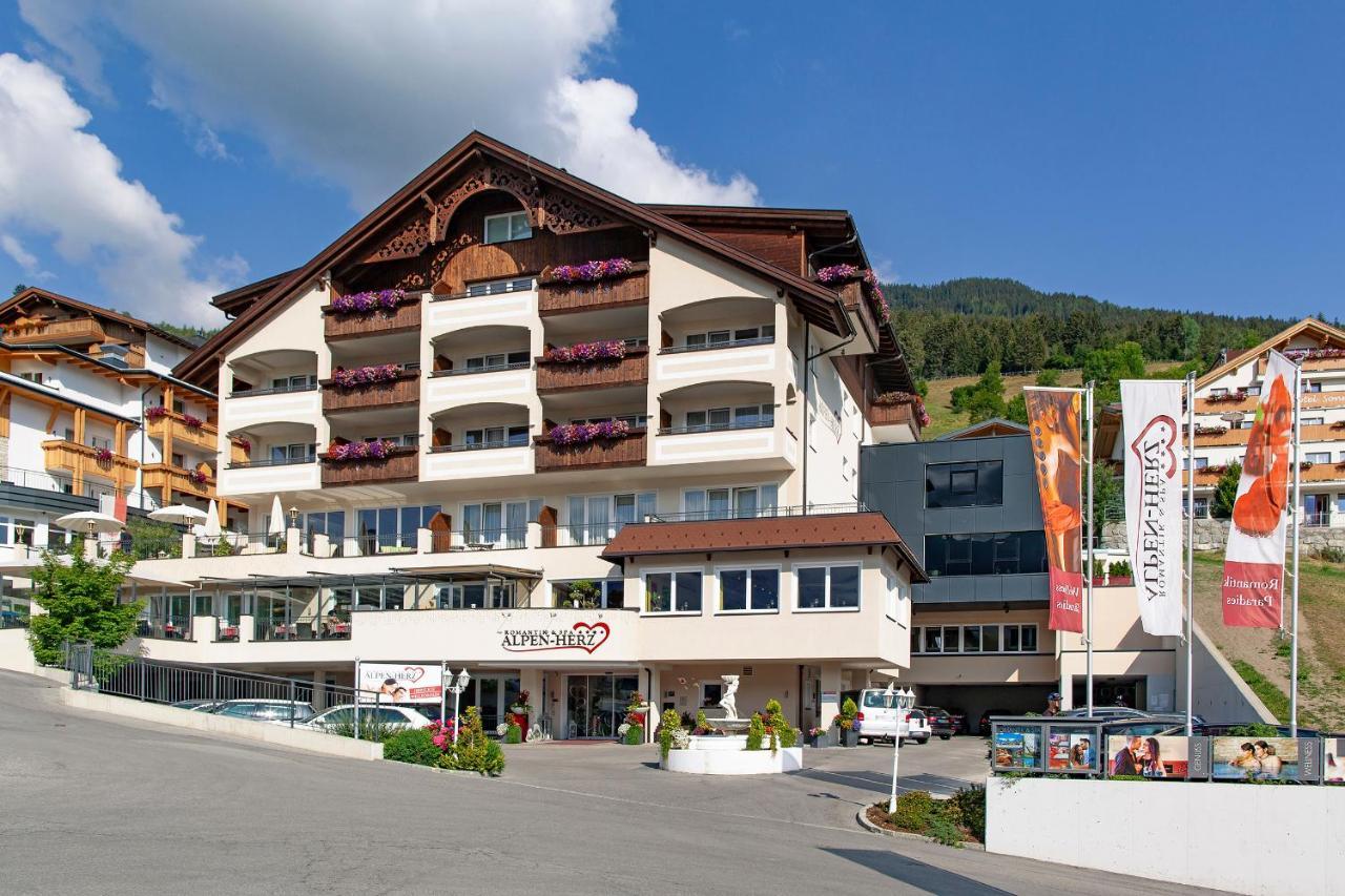 Alpen-Herz Romantik & Spa - Adults Only Ladis Eksteriør bilde